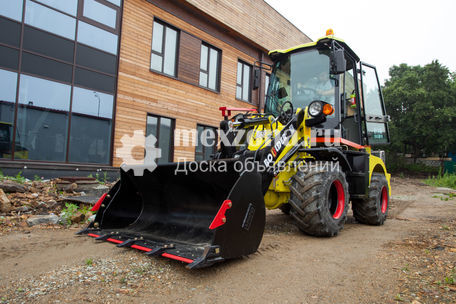 BOULDER Фронтальный погрузчик Boulder WL12H /Российская разработка/