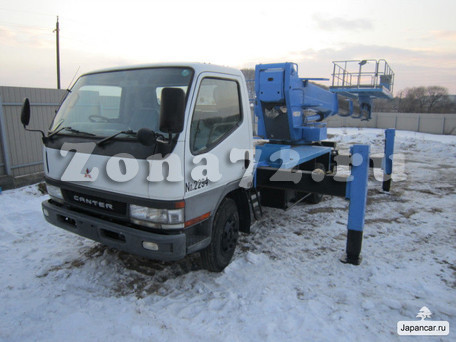 MITSUBISHI CANTER
