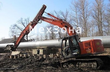 CATERPILLAR 225USR с телескопической стрелой 13 метров