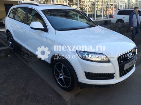 AUDI Q7