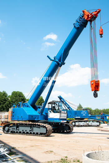 XCMG Гусеничный кран