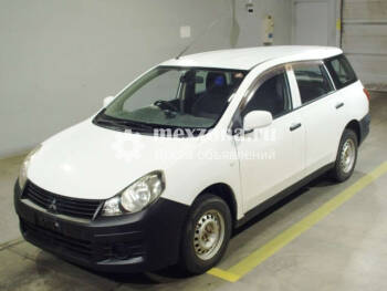 MITSUBISHI Lancer Van